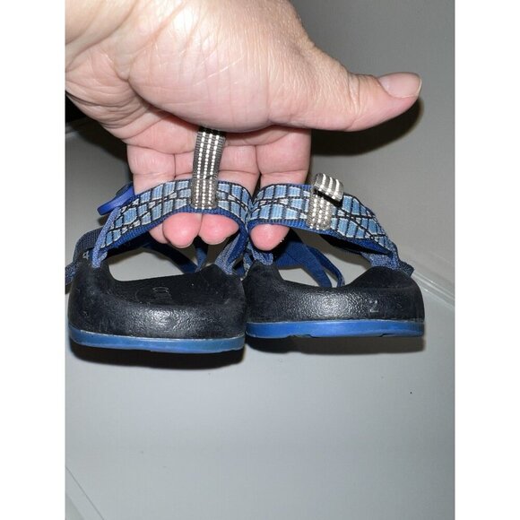 CHACO Youth Black Blue Outdoor Hike Performance Sandals Sz 2 - Picture 8 of 9